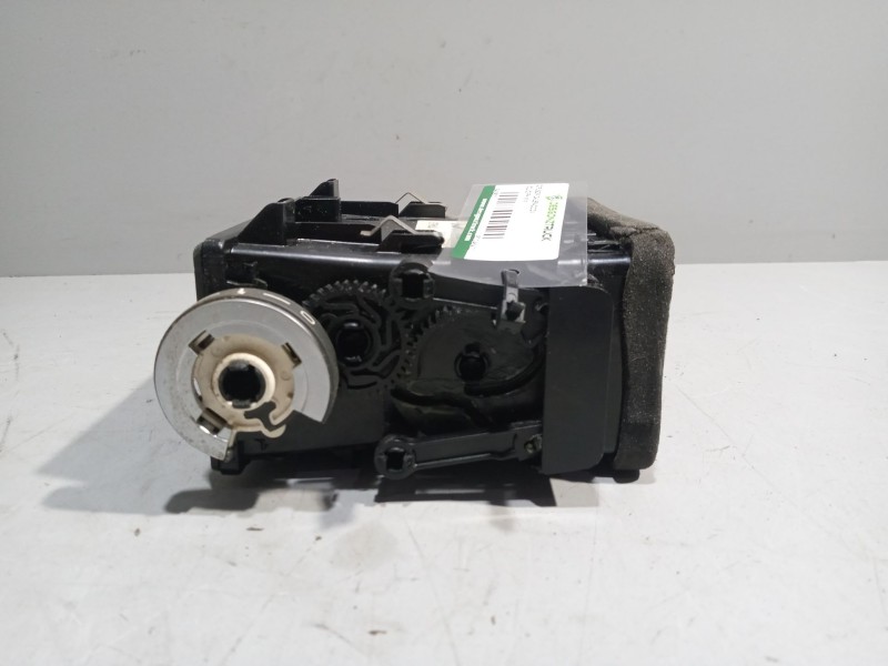 Recambio de difusor calefaccion para volvo fh xxx referencia OEM IAM 82246422  