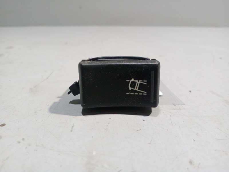 Recambio de interruptor para volvo fh xxx referencia OEM IAM 21211226  