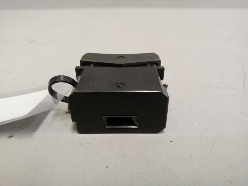 Recambio de interruptor para volvo fh xxx referencia OEM IAM 21371086  