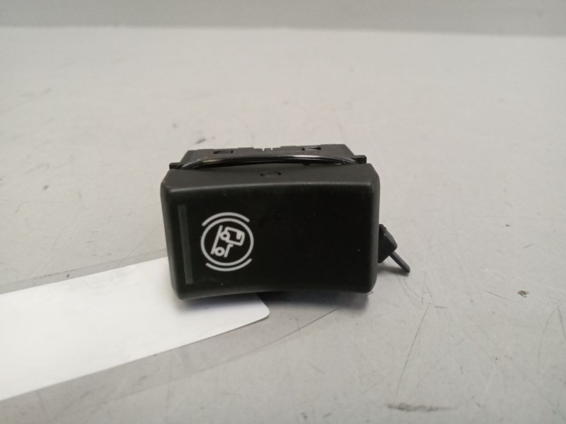 Recambio de interruptor para volvo fh xxx referencia OEM IAM 21211191  