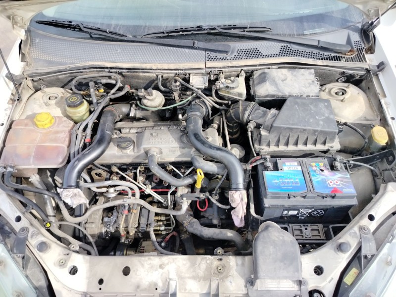 ford focus turnier (cak) del año 2001