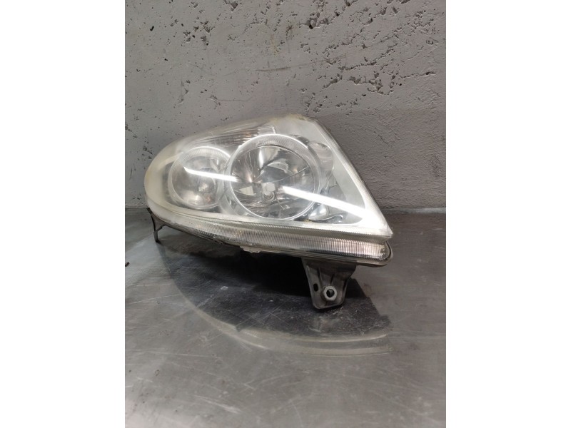 Recambio de faro derecho para iveco daily iv caja/chasis 70c17, 70c17 /p referencia OEM IAM 46930748  