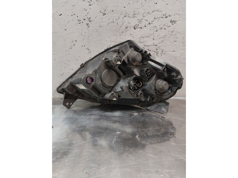 Recambio de faro derecho para iveco daily iv caja/chasis 70c17, 70c17 /p referencia OEM IAM 46930748  
