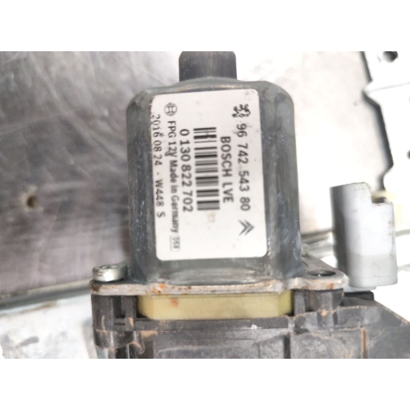 Recambio de elevalunas delantero derecho para peugeot 208 i (ca_, cc_) 1.2 thp 110 referencia OEM IAM 9673154380  