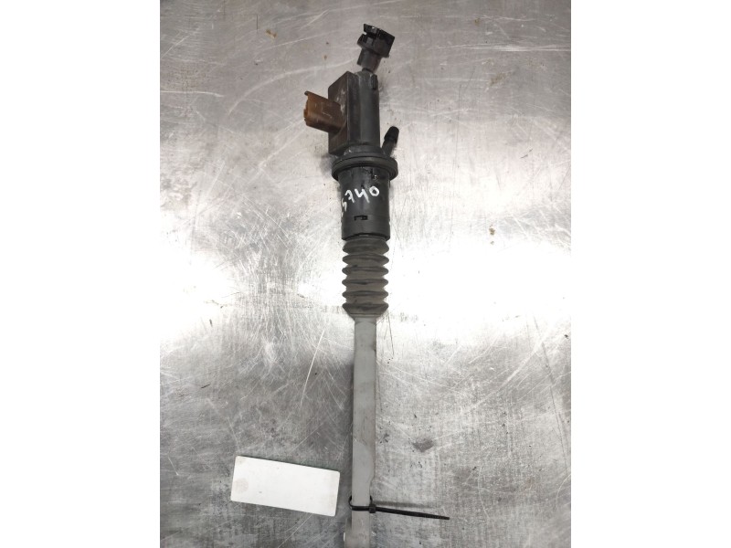 Recambio de bombin embrague para peugeot 208 i (ca_, cc_) 1.2 thp 110 referencia OEM IAM 9812924680  