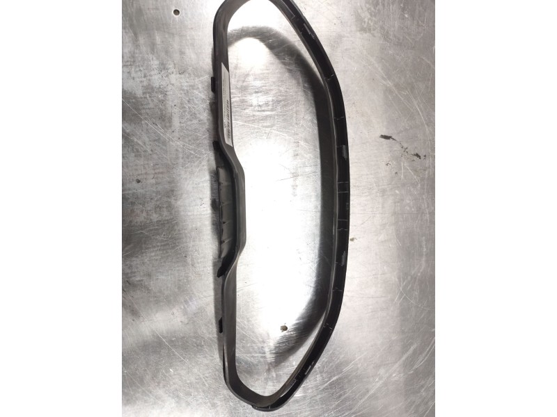 Recambio de embellecedor para peugeot 208 i (ca_, cc_) 1.2 thp 110 referencia OEM IAM   