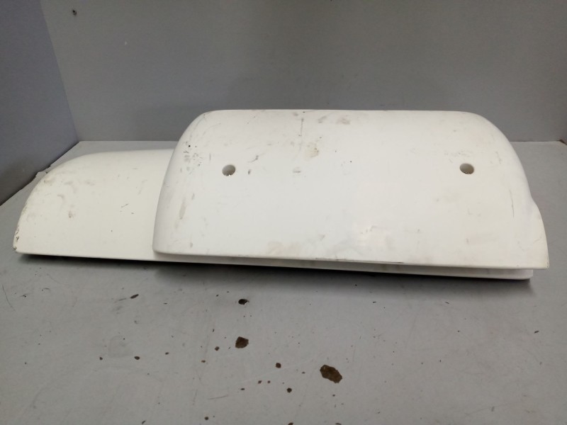 Recambio de deflector derecho para daf serie xf105.xxx fsa 4x2 space-cab referencia OEM IAM 1400010  