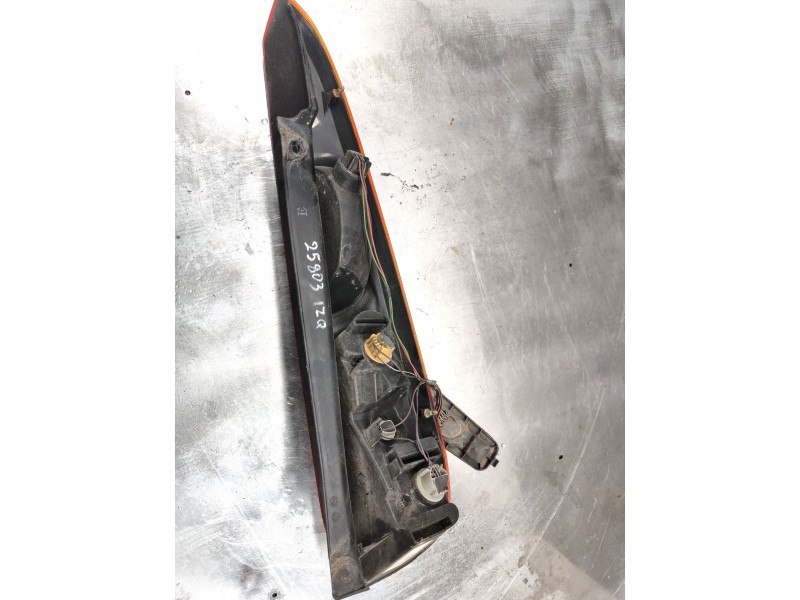 Recambio de piloto trasero izquierdo para ford fiesta v (jh_, jd_) 1.6 tdci referencia OEM IAM   