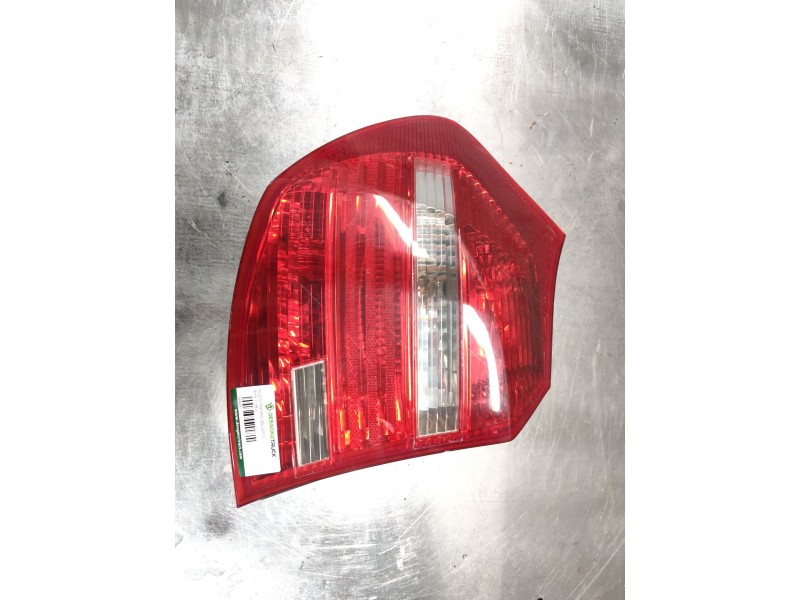 Recambio de piloto trasero izquierdo para bmw 1 (e81) 118 d referencia OEM IAM 716495505  