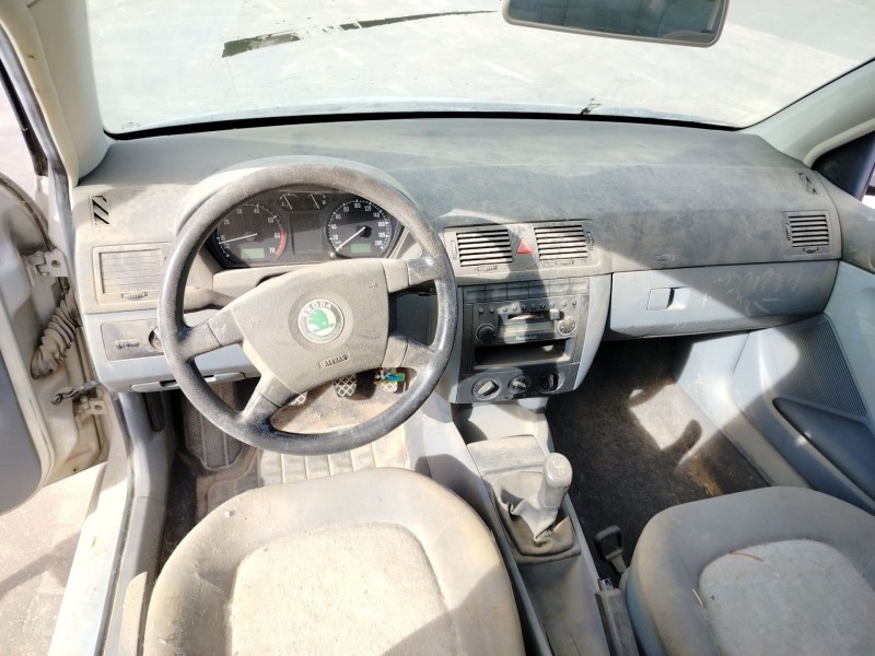 skoda fabia (6y2/6y3) del año 1999