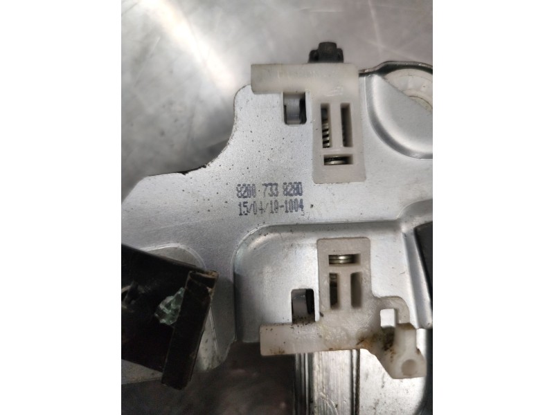 Recambio de elevalunas delantero derecho para dacia duster ambiance 4x2 referencia OEM IAM 3L06346  