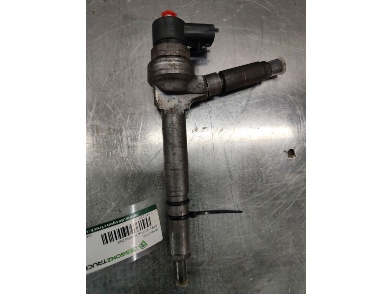 Recambio de inyector para opel astra h berlina cosmo referencia OEM IAM 0445110175  