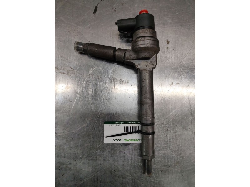 Recambio de inyector para opel astra h berlina cosmo referencia OEM IAM 0445110175  