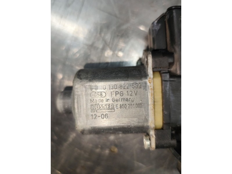 Recambio de elevalunas trasero izquierdo para volkswagen polo v (6r1, 6c1) 1.6 tdi referencia OEM IAM e850201  