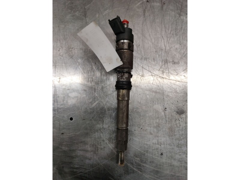 Recambio de inyector para iveco daily caja cerrada (1999 =>) referencia OEM IAM 0445120011  