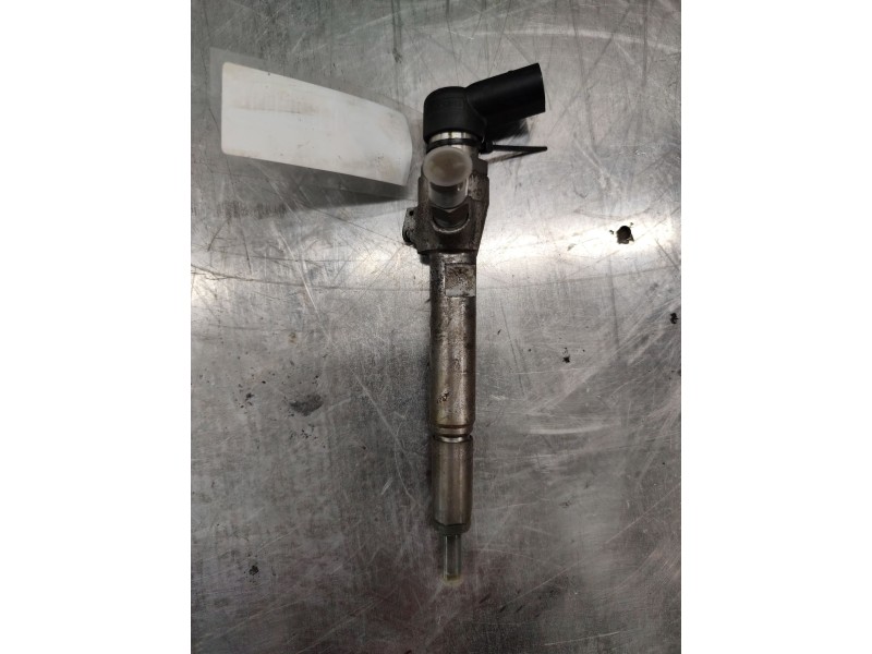 Recambio de inyector para renault megane iii hatchback (bz0/1_, b3_) 1.5 dci referencia OEM IAM H8200204788  