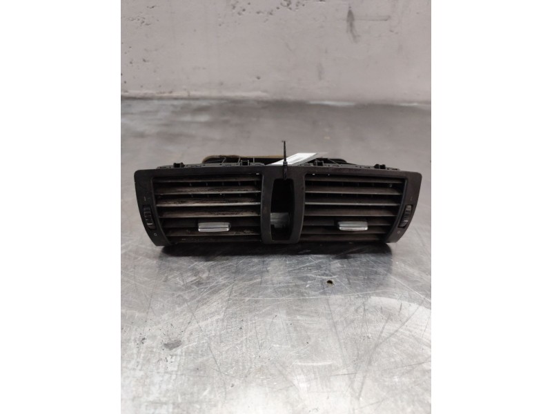 Recambio de aireador para bmw 1 (e81) 118 d referencia OEM IAM 705918912  