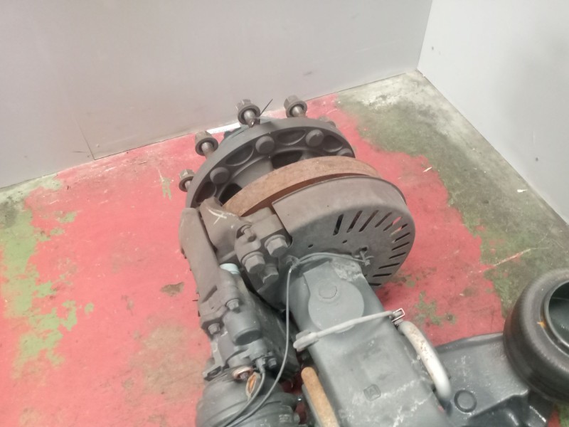 Recambio de buje trasero izquierdo para volvo fh xxx referencia OEM IAM 22036891  