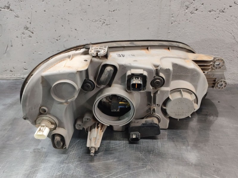 Recambio de faro izquierdo para kia carnival ii (gq) 2.9 crdi referencia OEM IAM lhd9980  