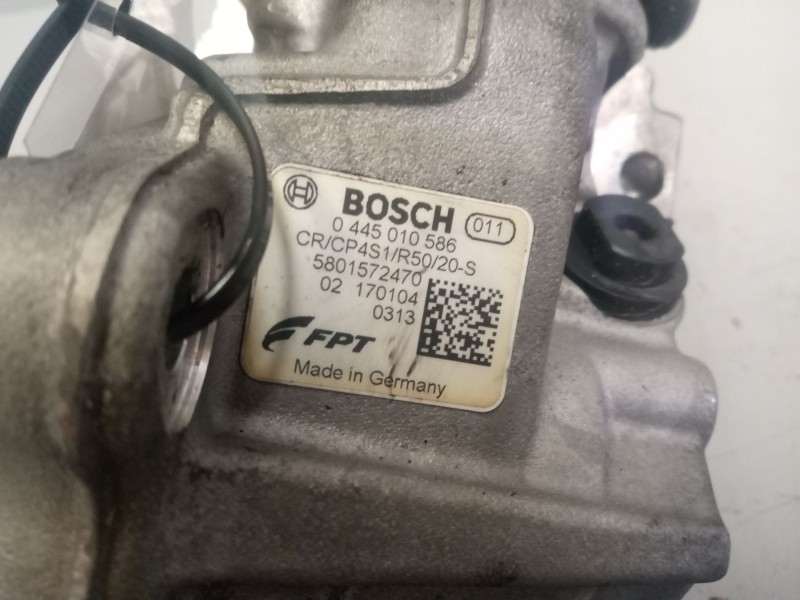 Recambio de bomba inyeccion para iveco sunrise referencia OEM IAM 5801572470  0445010586