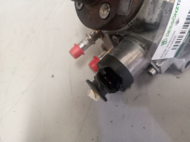 Recambio de bomba inyeccion para iveco sunrise referencia OEM IAM 5801572470  0445010586
