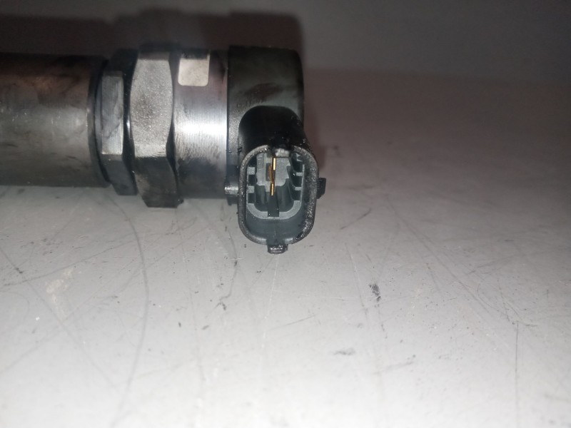 Recambio de rampa inyectora para iveco sunrise referencia OEM IAM 504371261  0445214248