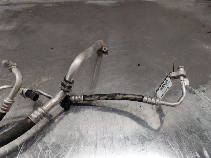 Recambio de tubos aire acondicionado para infiniti q30 1.5 d referencia OEM IAM a2468302615  