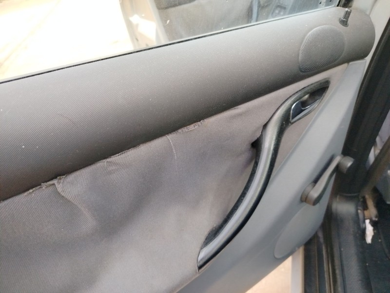 seat toledo ii (1m2) del año 2000