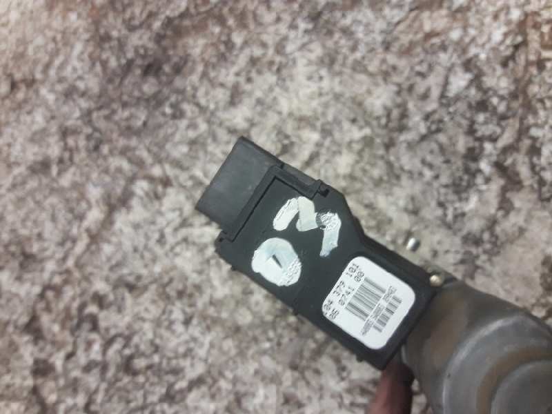 Recambio de motor elevalunas delantero derecho para seat ibiza (6l1) hit referencia OEM IAM 6Q2959801 990124100 