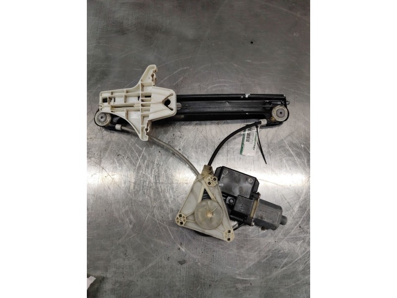 Recambio de elevalunas trasero derecho para volkswagen polo v (6r1, 6c1) 1.6 tdi referencia OEM IAM e850201003  