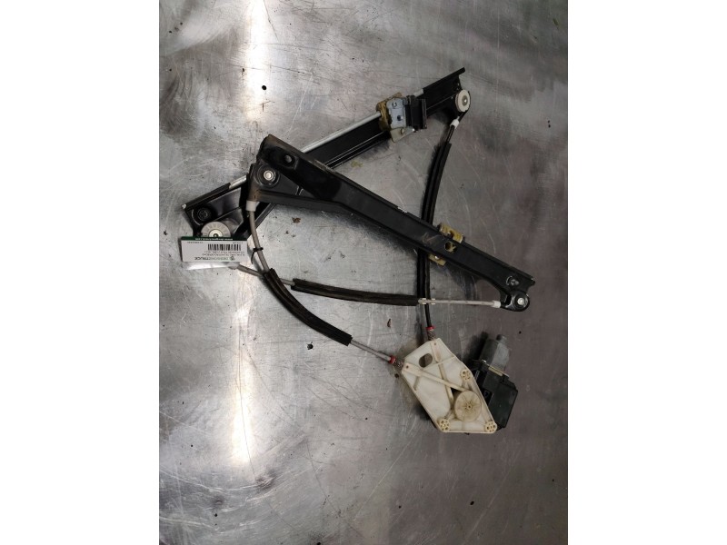Recambio de elevalunas delantero derecho para volkswagen polo v (6r1, 6c1) 1.6 tdi referencia OEM IAM 0130822530  