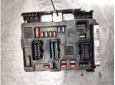 Recambio de caja reles / fusibles para citroën berlingo 1.6 16v hdi referencia OEM IAM 965061858000  