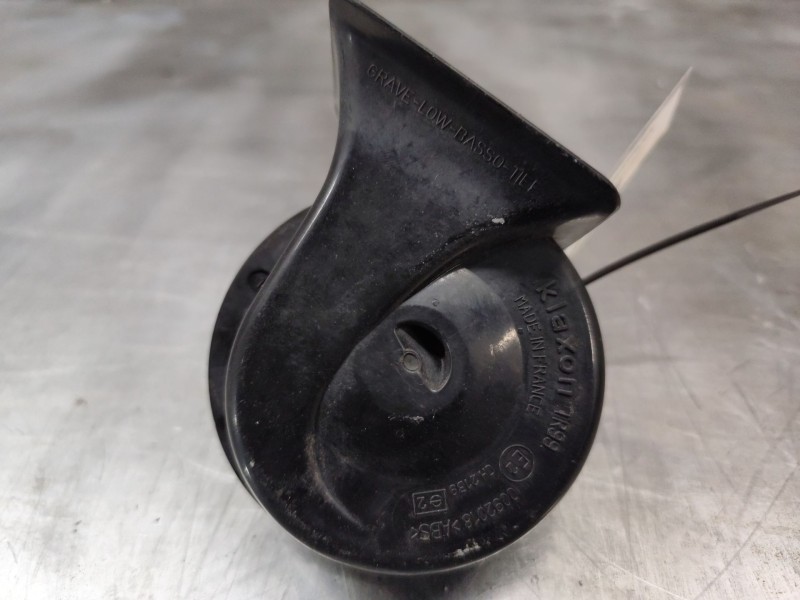 Recambio de claxon para volkswagen passat berlina (3b2) comfortline referencia OEM IAM 0092018  