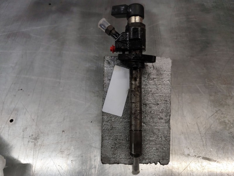 Recambio de inyector para peugeot 407 sw st sport referencia OEM IAM 9657144580  