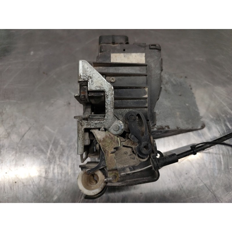 Recambio de cerradura puerta trasera derecha para mercedes-benz clase m (w163) ml 320 (163.154) referencia OEM IAM a1637301036  