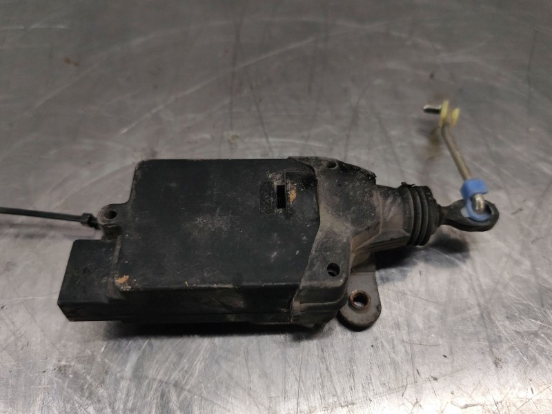 Recambio de motor cierre centralizado delantero derecho para hyundai atos (mx) gls referencia OEM IAM   