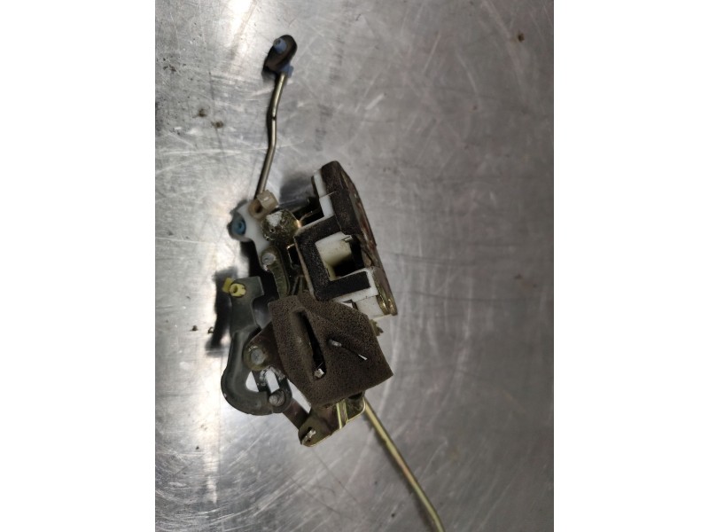 Recambio de cerradura puerta trasera derecha para hyundai atos (mx) gls referencia OEM IAM   