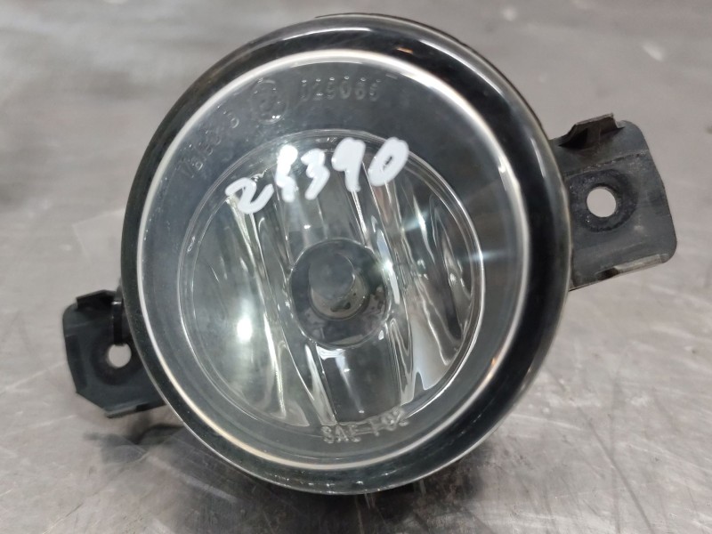 Recambio de faro antiniebla derecho para nissan x-trail (t30) comfort referencia OEM IAM   