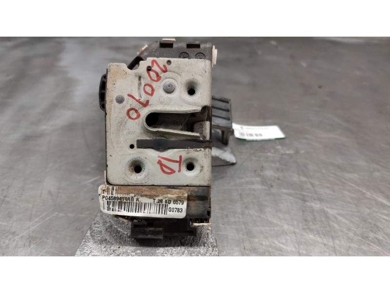Recambio de cerradura puerta trasera derecha para dodge caliber s referencia OEM IAM   