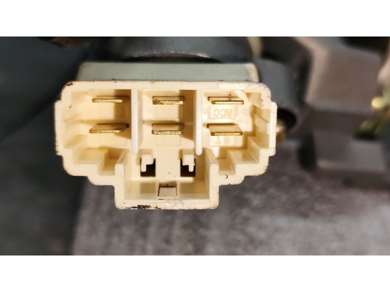 Recambio de conmutador de arranque para kia carens 2.0 crdi ex monovolumen referencia OEM IAM   