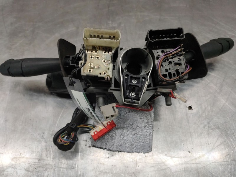 Recambio de mando multifuncion para renault scenic (ja..) 1.9 dti authentique referencia OEM IAM 7700844672f  