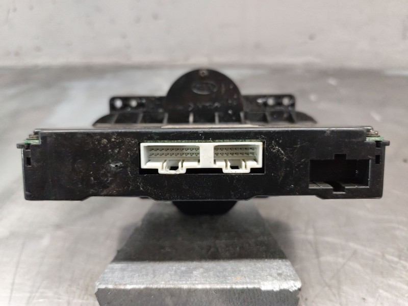 Recambio de mando calefaccion / aire acondicionado para kia carens 2.0 crdi ex monovolumen referencia OEM IAM 0k2fb61190  