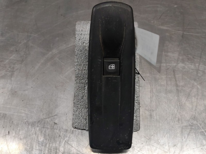 Recambio de mando elevalunas delantero derecho para renault megane iii berlina 5 p business referencia OEM IAM   