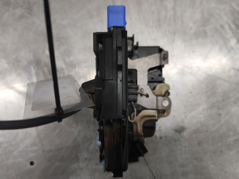 Recambio de cerradura puerta delantera derecha para volkswagen golf v berlina (1k1) conceptline (e) referencia OEM IAM   