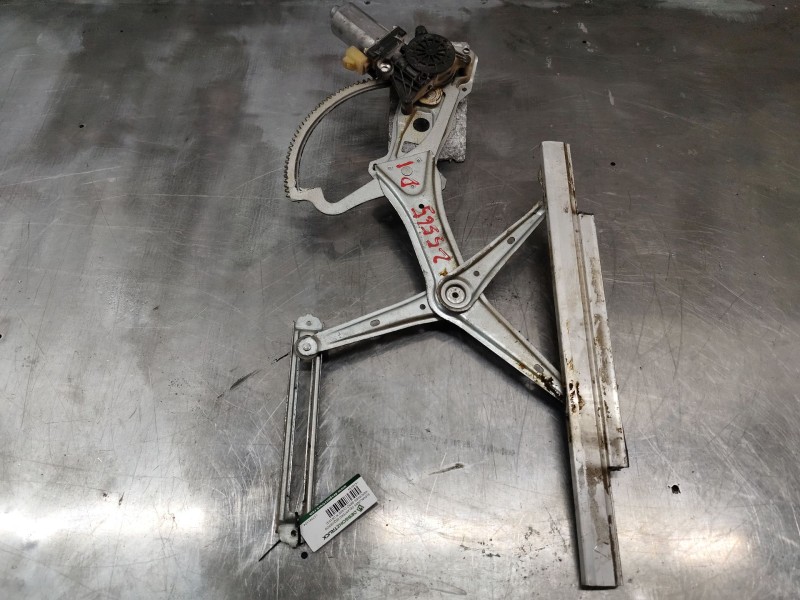 Recambio de elevalunas delantero izquierdo para mercedes-benz clase m (w163) ml 320 (163.154) referencia OEM IAM 137041104  