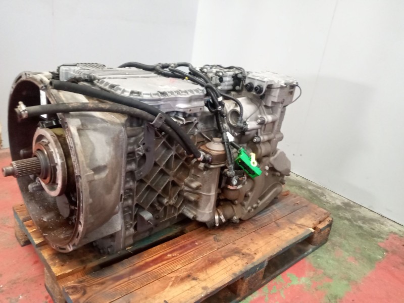 Recambio de caja cambios para renault serie t 12.8 diesel referencia OEM IAM AT2412F 60150803 
