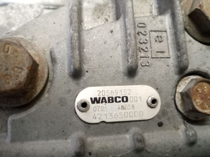 Recambio de caja cambios para volvo fh 12 2002  12.1 diesel (d12d460) referencia OEM IAM VT2412B 3190238 