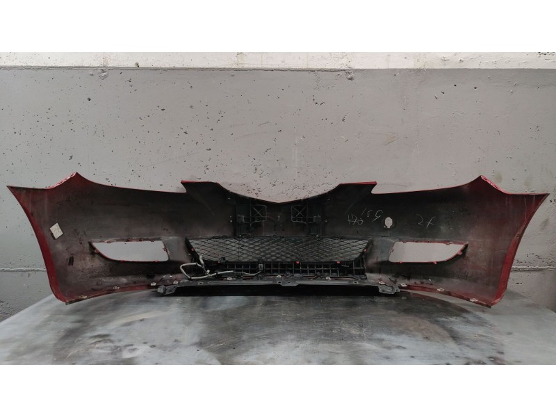 Recambio de paragolpes delantero para mazda 3 berlina (bk) 1.6 vvt active referencia OEM IAM   