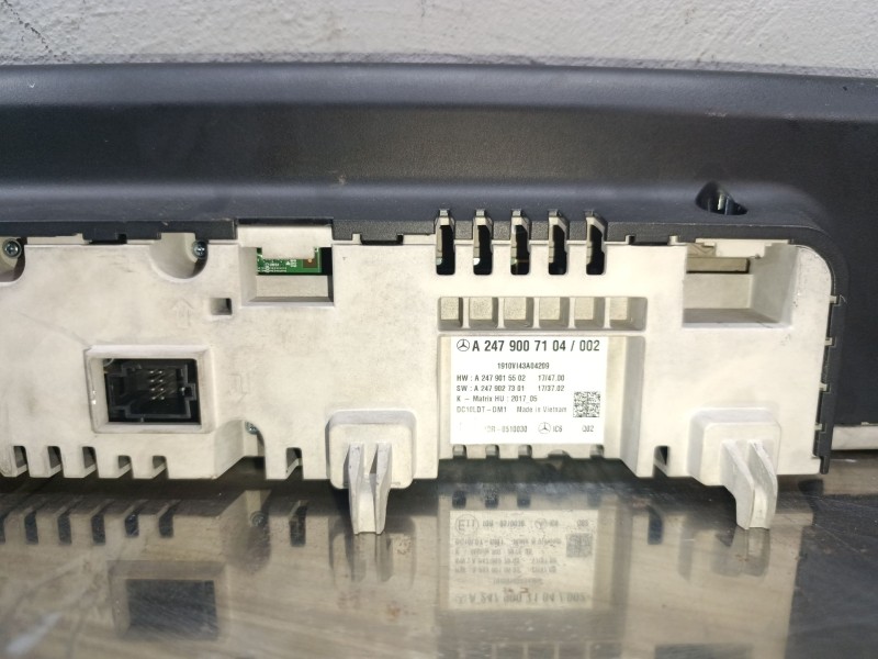 Recambio de cuadro instrumentos para mercedes-benz clase a (w177) a 180 (177.084) referencia OEM IAM A2479007104  