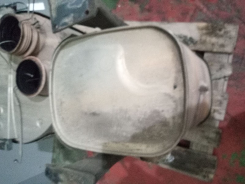 Recambio de catalizador para iveco eurocargo fg 120 e larga distancia referencia OEM IAM 504135193 50413519300 